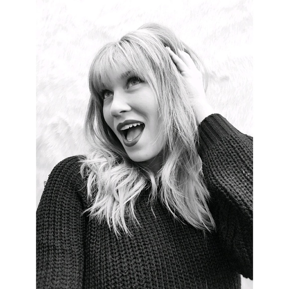 Meet your Posher, Erica - Picture 1 of 1